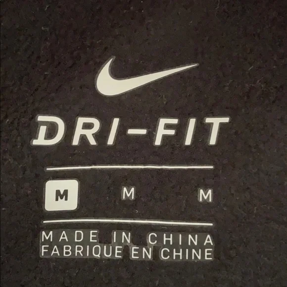 Nike Dri Fit Black Kangaroo Pockets Girls Hoodie - Picture 5 of 9